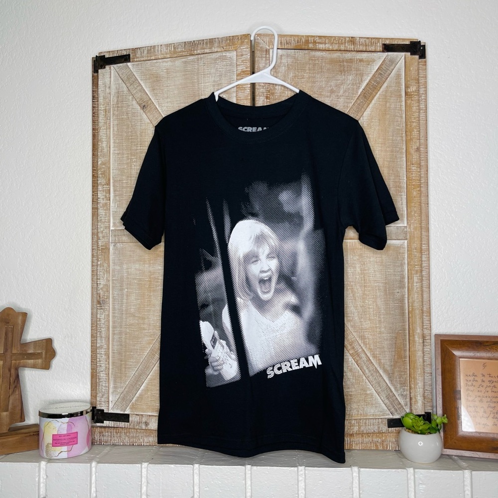 SCREAM Horror Film Graphic Tee
